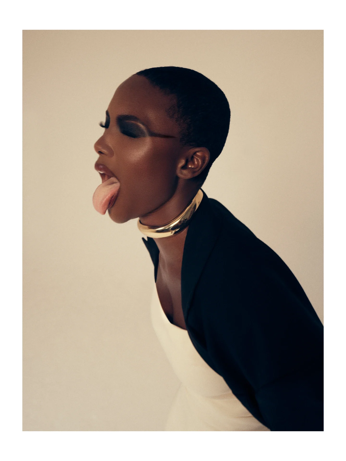 Dominique R, image 7