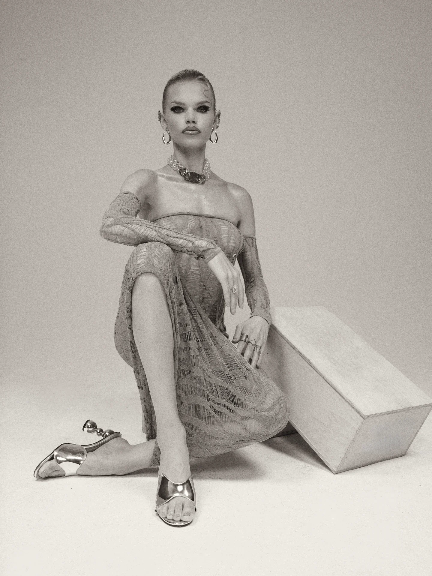Daphne M, image 6