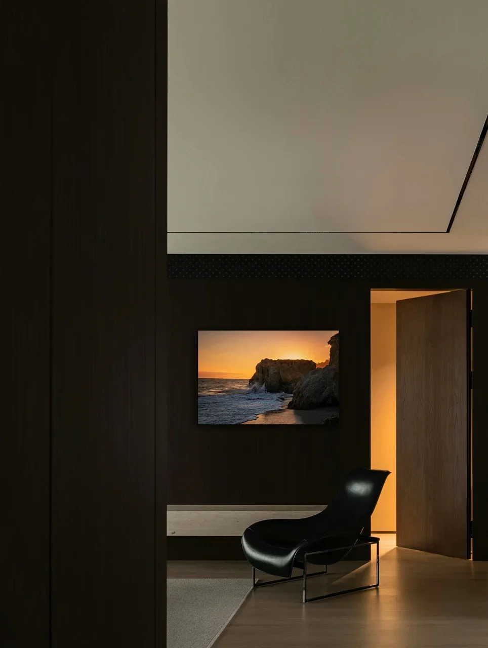 Golden Cove Night Room