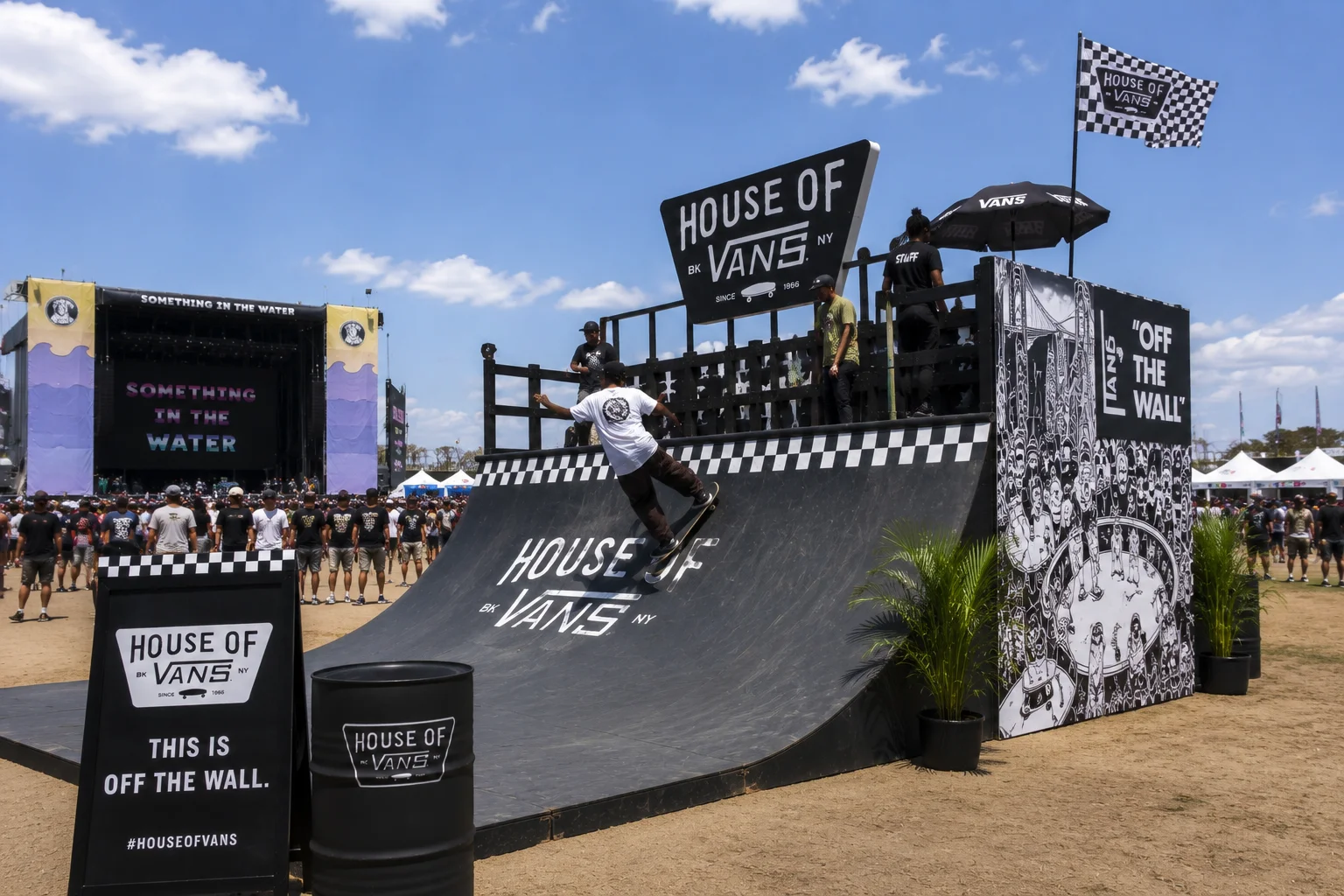 HOUSEOFVANS_2